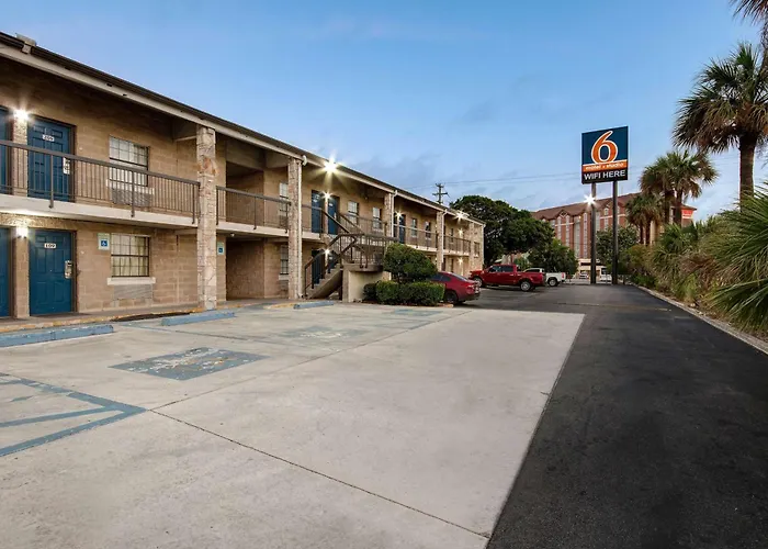 Motel 6-San Antonio, Tx - Northwest Medical Center